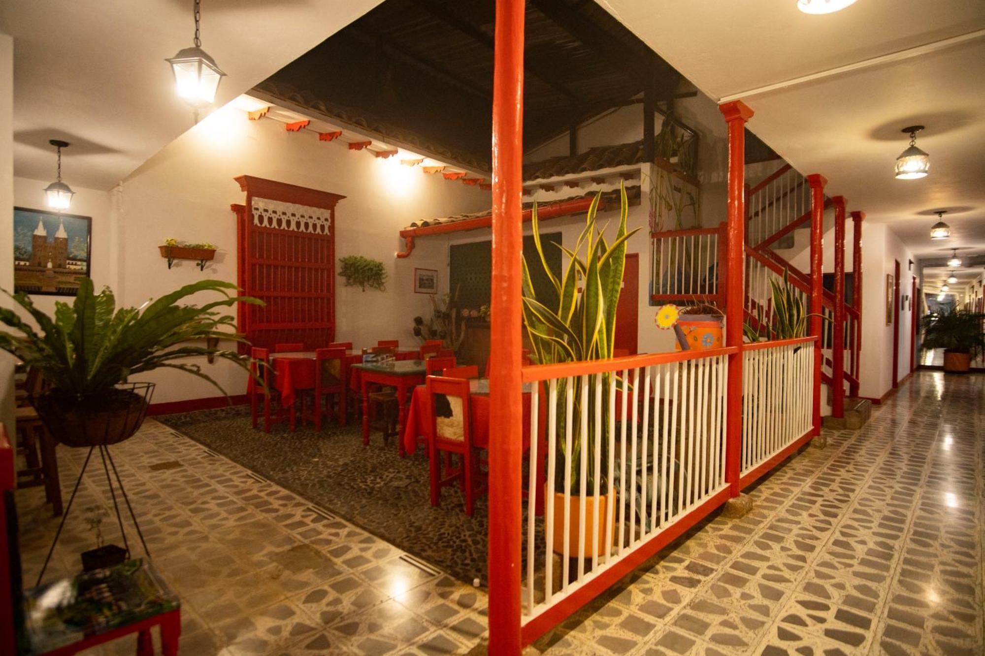 Hotel La Casona Jardin Exterior photo